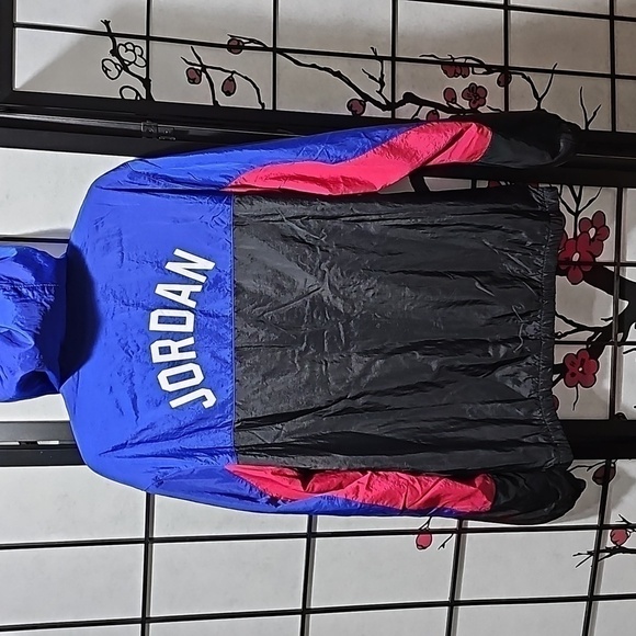 Jordan Windbreaker Jacket‎ Size Small NWT - Picture 6 of 11